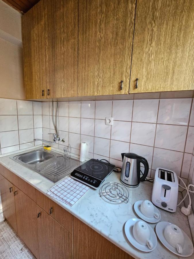 Booking Apartments Alone 1 Bělehrad Exteriér fotografie