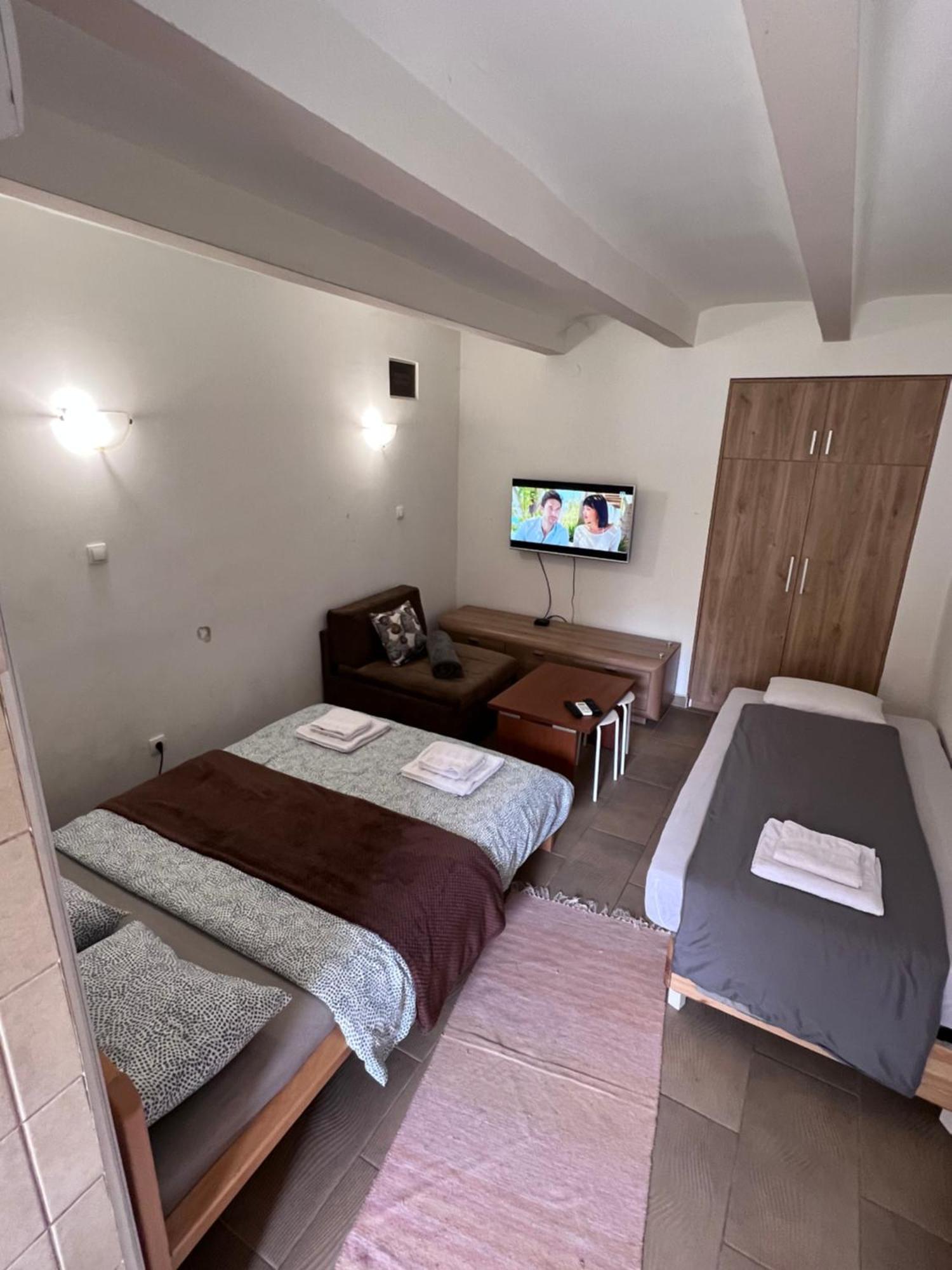 Booking Apartments Alone 1 Bělehrad Exteriér fotografie